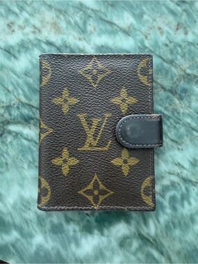 Louis Vuitton Monogram Canvas Card Holder in Brown and Gold